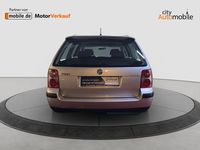 Gebraucht VW Passat 131 PS (96 kW) 2002 Silber Kombi