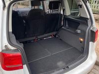 Gebraucht VW Touran 105 PS (77 kW) 2014 Weiß Van / Kleinbus