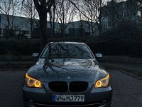 Gebraucht BMW 525 Sport Line 218 PS (160 kW) 2007 Grau Limousine