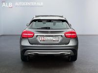 Gebraucht Mercedes GLA200 156 PS (114 kW) 2014 Grau SUV