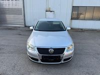 Gebraucht VW Passat Comfortline 116 PS (85 kW) 2005 Silber Limousine