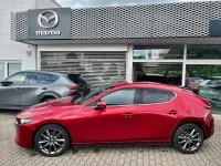 Gebraucht Mazda 3 Selection 122 PS (89 kW) 2019 Rot Limousine
