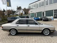 Gebraucht BMW 524 Sport Line 115 PS (84 kW) 1984 Beige Limousine