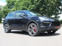 Gebraucht Porsche Cayenne 239 PS (175 kW) 2010 Tiefschwarzmetallic SUV