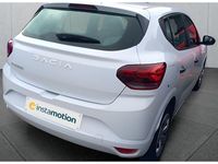 Gebraucht Dacia Sandero 67 PS (49 kW) 2023 Weiß Kleinwagen
