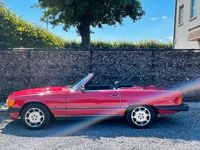 Gebraucht Mercedes 560 230 PS (169 kW) 1986 Rot Cabrio