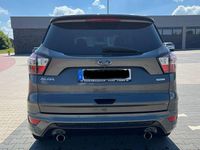 Gebraucht Ford Kuga ST-Line 242 PS (177 kW) 2018 Grau SUV