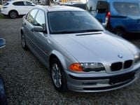 Gebraucht BMW 318 118 PS (86 kW) 1999 Silber Limousine