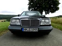 Gebraucht Mercedes E220 150 PS (110 kW) 1995 Schwarz Coupé