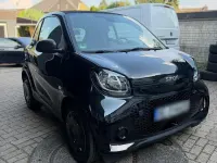 Gebraucht Smart ForTwo Coupé 60 kW (82 PS) 2023 Schwarz Coupé