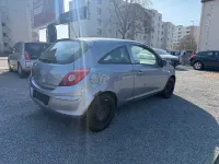 Usado Opel Corsa 75 HP (55 kW) 2008 Cinzento Citadino