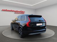 Gebraucht Volvo XC90 Momentum 250 PS (183 kW) 2021 Onyx schwarzmetallic SUV