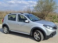 Gebraucht Dacia Sandero Stepway 84 PS (61 kW) 2012 Silber Limousine