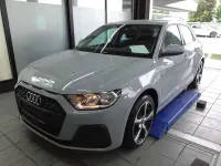 Gebraucht Audi A1 110 PS (80 kW) 2023 Pfeilgrau perleffekt SUV