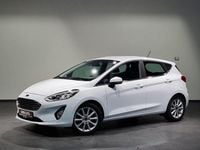 Gebraucht Ford Fiesta Titanium 101 PS (74 kW) 2018 Weiß, frozen white Kleinwagen
