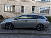 Gebraucht Toyota Auris Hybrid 136 PS (100 kW) 2018 Grau Kombi
