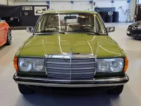 Gebraucht Mercedes 230 135 PS (99 kW) 1981 Grün Kombi