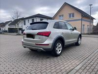 Second-hand Audi Q5 Design 245 CP (180 kW) 2012 Argintiu SUV
