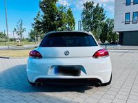 Gebraucht VW Scirocco 211 PS (155 kW) 2009 Weiß Coupé