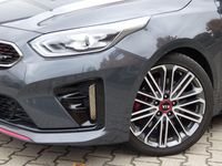 Gebraucht Kia ProCeed 204 PS (150 kW) 2021 Pentametal (metallic) Kleinwagen