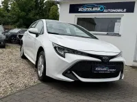 Gebraucht Toyota Corolla Hybrid Play 98 PS (72 kW) 2022 Weiß Limousine
