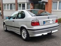 gebraucht BMW 316 Compact i Sport Edition Klima und Sitzheizung