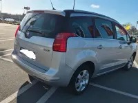 Gebraucht Peugeot 5008 Active 150 PS (110 kW) 2013 Silber Van / Kleinbus