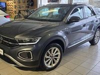 Gebraucht VW T-Roc Style 150 PS (110 kW) 2024 Indiumgrau metallic SUV