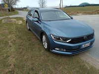 Gebraucht VW Passat Highline 190 PS (139 kW) 2017 Blau Kombi