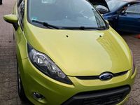 Gebraucht Ford Fiesta 82 PS (60 kW) 2011 Grün Kleinwagen