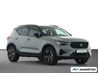 Neu Volvo XC40 Plus 163 PS (119 kW) 2026 Grau SUV