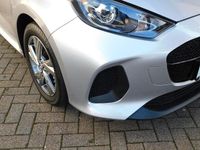 Gebraucht Mazda 2 Exclusive-Line 116 PS (85 kW) 2025 Stormy silver Kleinwagen