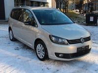 Gebraucht VW Touran Style 140 PS (102 kW) 2012 Silber Van / Kleinbus