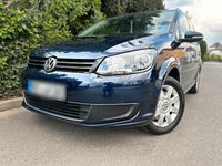 Gebraucht VW Touran 150 PS (110 kW) 2014 Blau Van / Kleinbus