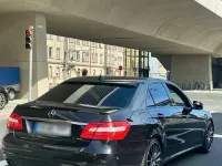 Gebraucht Mercedes E200 184 PS (135 kW) 2010 Schwarz Limousine