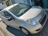 Gebraucht Suzuki Alto 68 PS (50 kW) 2014 Silber Kleinwagen