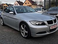 Gebraucht BMW 320 170 PS (125 kW) 2008 Titansilber metallic Limousine