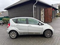 Gebraucht Mercedes A180 109 PS (80 kW) 2010 Grau Kleinwagen