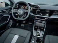 Gebraucht Audi A3 Sportback 116 PS (85 kW) 2025 Grau Kleinwagen