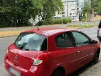 Gebraucht Renault Clio II 74 PS (54 kW) 2010 Rot Coupé