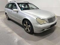 Gebraucht Mercedes C200 Elegance 163 PS (119 kW) 2003 Brillantsilber Kombi