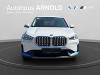 Gebraucht BMW iX1 Performance 200 kW (272 PS) 2022 Alpinweiß uni SUV