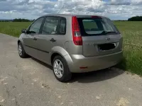 Gebraucht Ford Fiesta Ghia 70 PS (51 kW) 2003 Beige Kleinwagen
