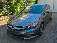 Gebraucht Mercedes CLA200 Shooting Brake 156 PS (114 kW) 2015 Grau Kombi