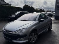 Gebraucht Peugeot 206 CC Platinum 136 PS (100 kW) 2001 Grün Cabrio