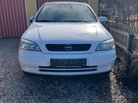 Gebraucht Opel Astra 101 PS (74 kW) 1999 Weiß Limousine