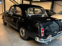 Gebraucht Mercedes 180 43 PS (31 kW) 1961 Schwarz Limousine