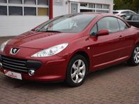 Gebraucht Peugeot 307 CC Tendance 140 PS (102 kW) 2006 Rot Cabrio