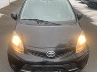 Gebraucht Toyota Aygo 68 PS (50 kW) 2014 Schwarz Kleinwagen