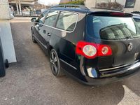 Gebraucht VW Passat 170 PS (125 kW) 2006 Schwarz Kombi